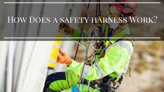 how does a safety harness work